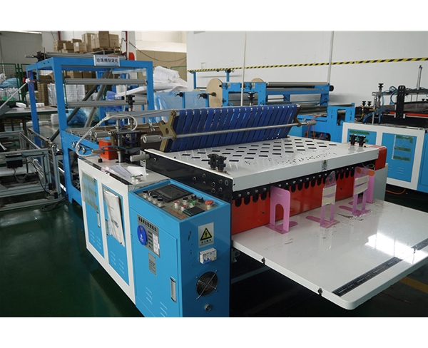 珍珠棉加工(gong)車間