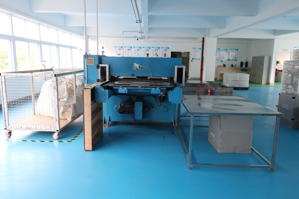 吸塑包裝(zhuang)生産車間